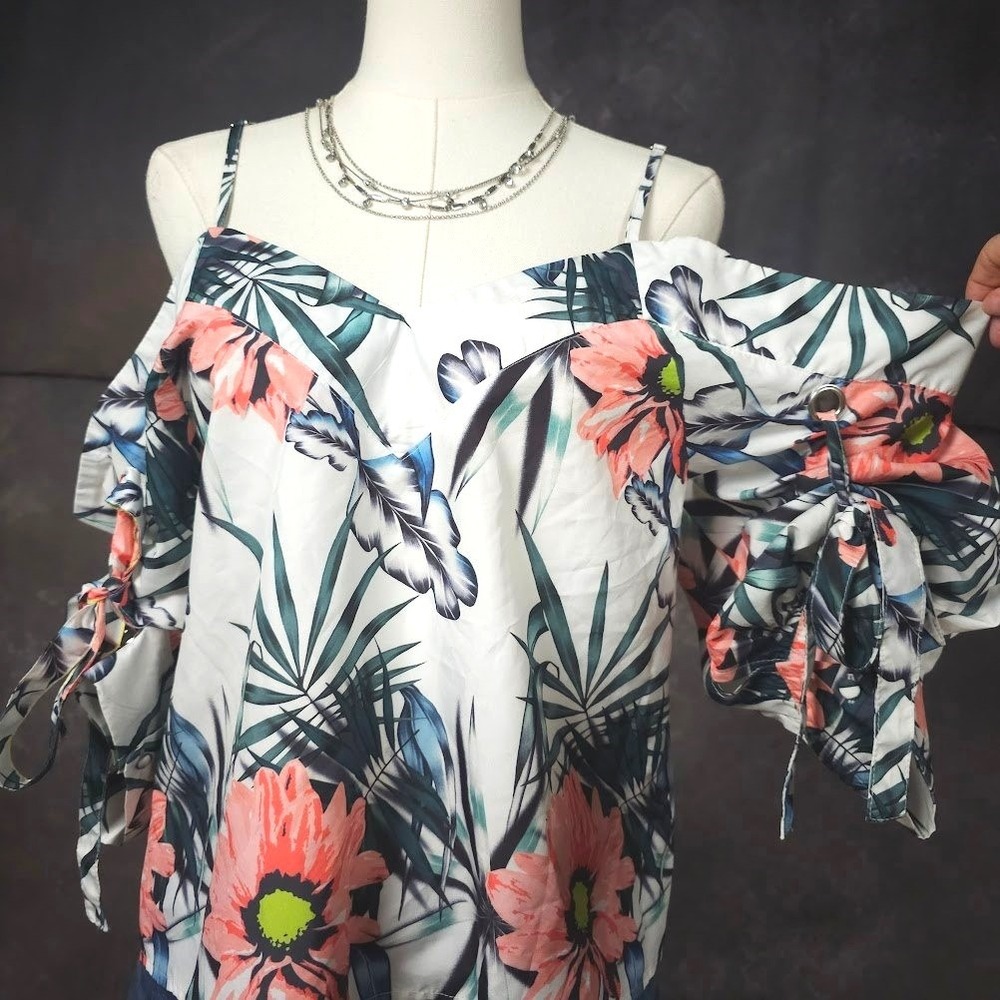 Tropical Cold Shoulder Top S Floral Ruffle Ruched Coastal Resort Vacation